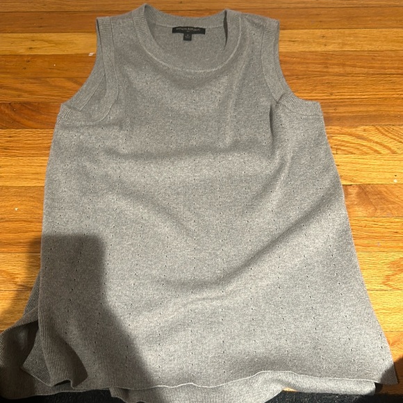 Banana Republic sleeveless knit sweater size S - Picture 1 of 3